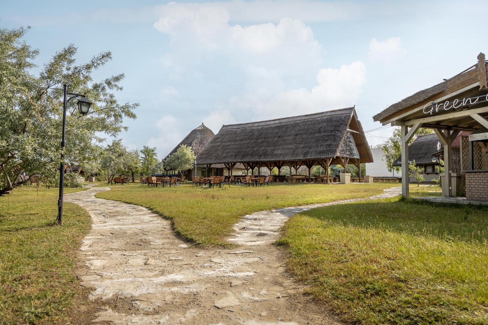 Dolphin Camping Sfantu Gheorghe  Ngoại thất bức ảnh