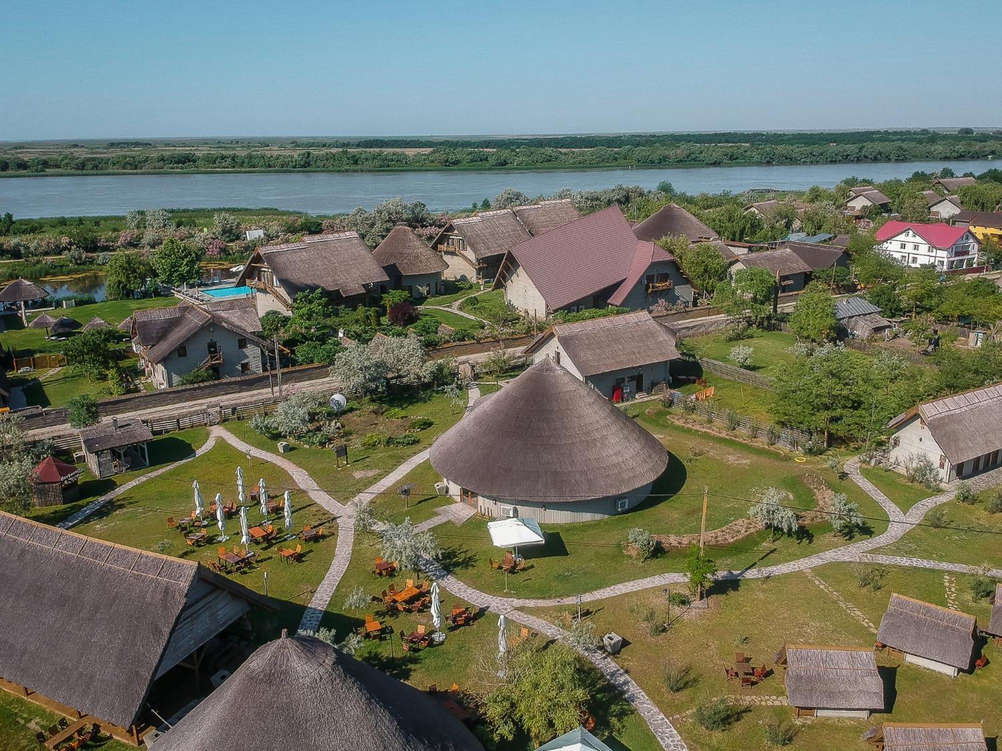 Dolphin Camping Sfantu Gheorghe  Ngoại thất bức ảnh