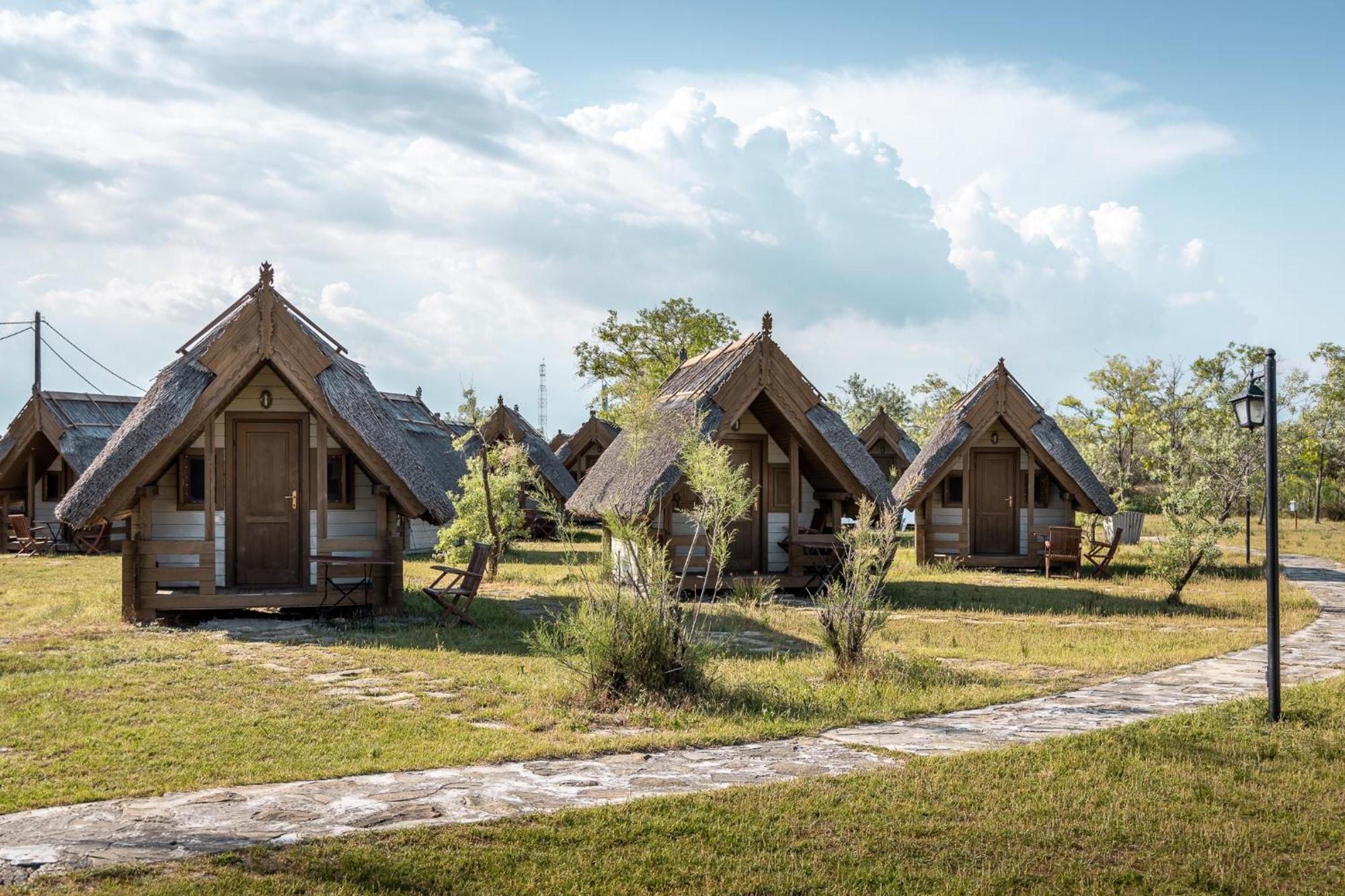 Dolphin Camping Sfantu Gheorghe  Ngoại thất bức ảnh